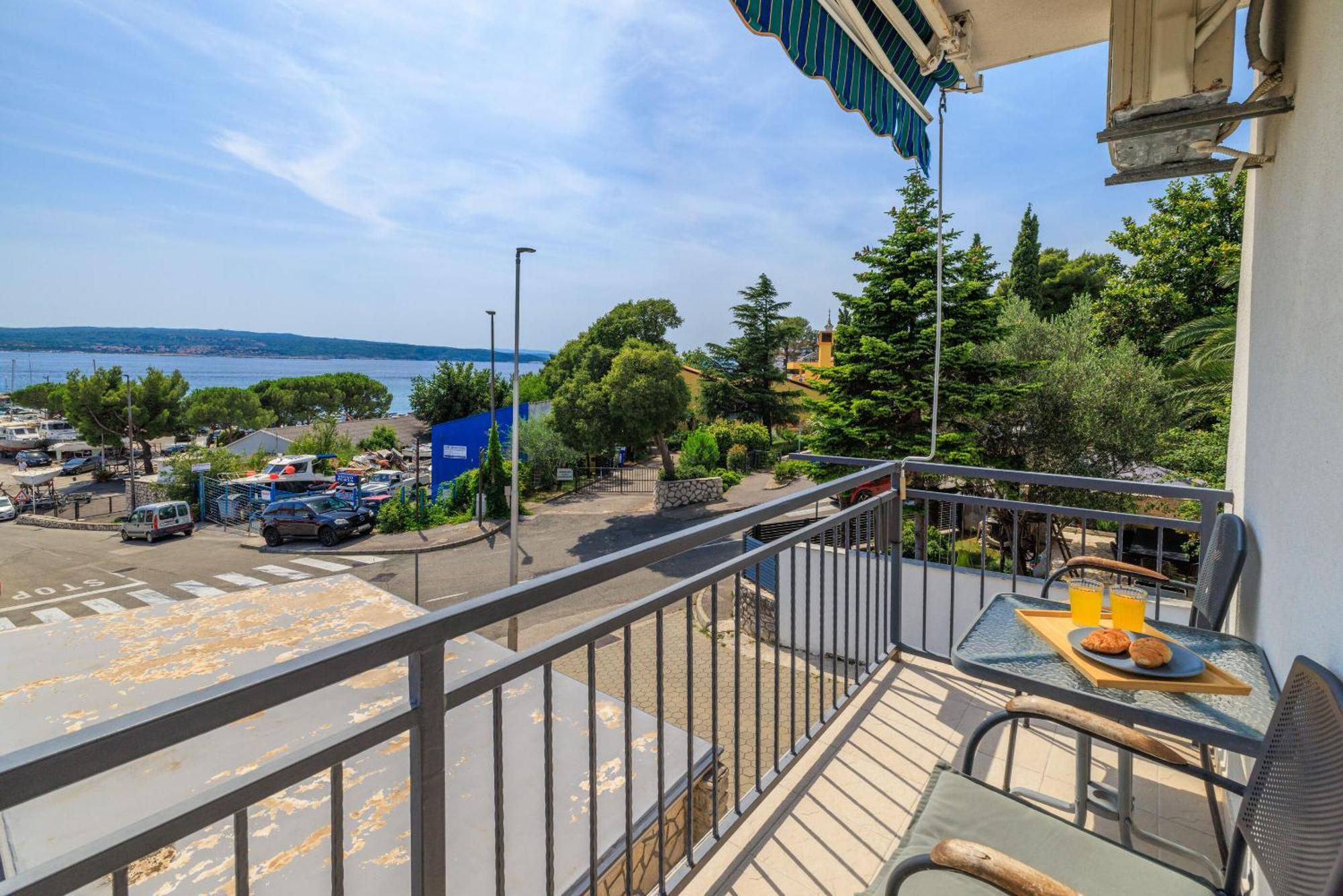 Apartment Mladen Crikvenica Exteriör bild