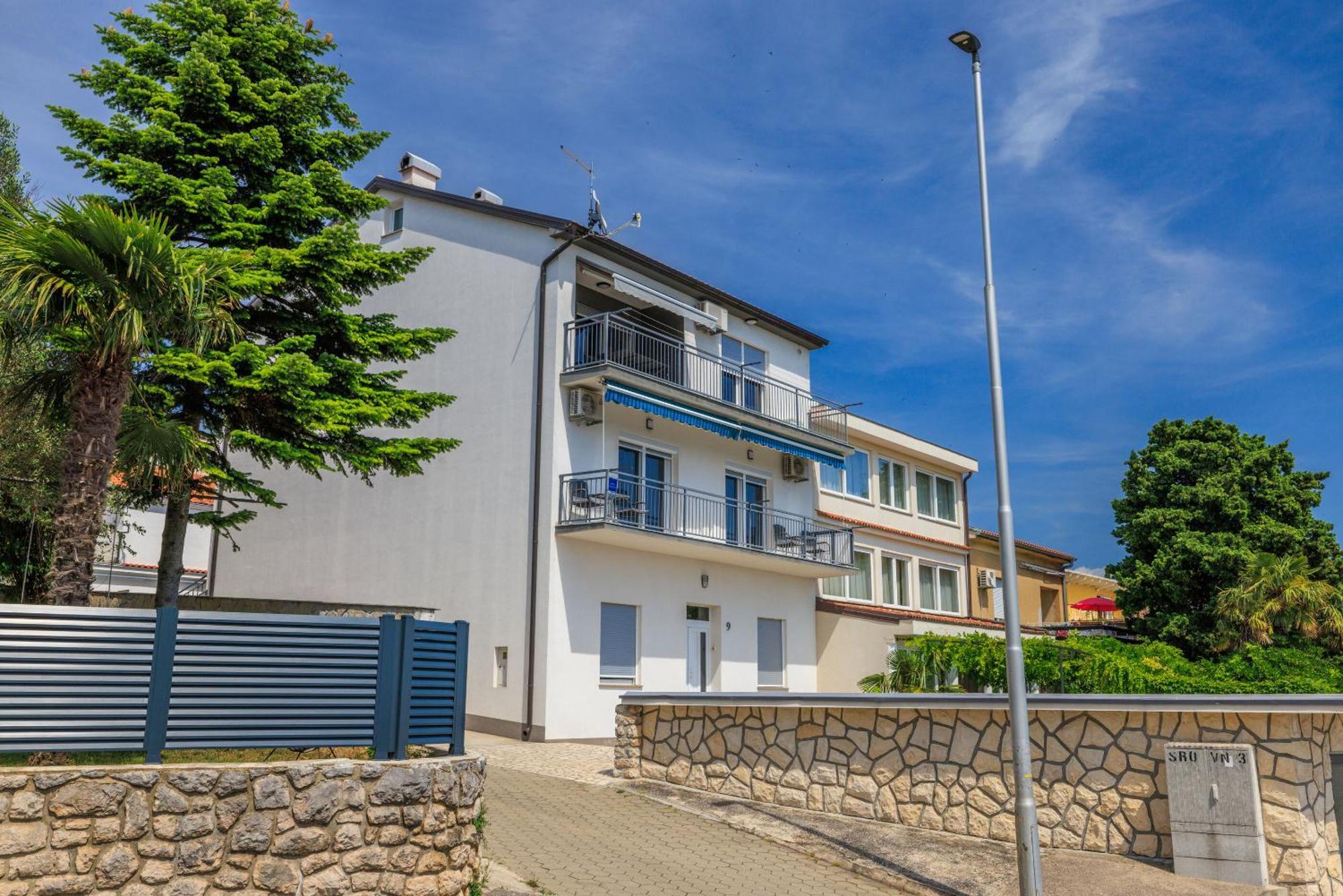 Apartment Mladen Crikvenica Exteriör bild